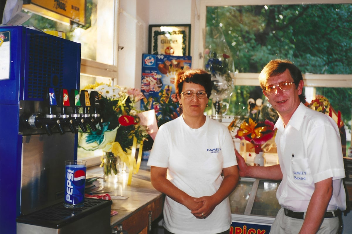family-etterem-szelidi-to-dunapataj-csalad-most
